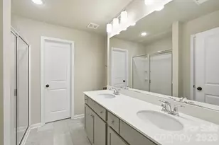 4005 Ruth Crk Ct, Charlotte, NC 28216 - Photo 22