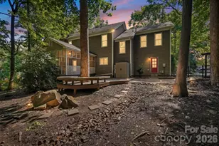 1112 Long Paw Ln, Charlotte, NC 28214 - Photo 2