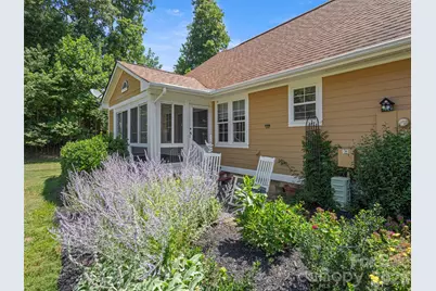 1301 Hyde Park Drive, Asheville, NC 28806 - Photo 22