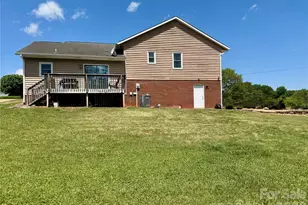 4491 Magnolia Ln, Hudson, NC 28638 - Photo 6