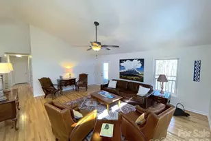 700 Norton Fork Rd, Hot Springs, NC 28743 - Photo 4