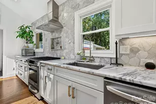 1401 Worcaster Pl, Charlotte, NC 28211 - Photo 12