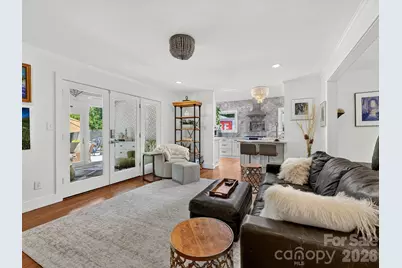 1401 Worcaster Place, Charlotte, NC 28211 - Photo 10