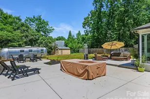 1401 Worcaster Pl, Charlotte, NC 28211 - Photo 26