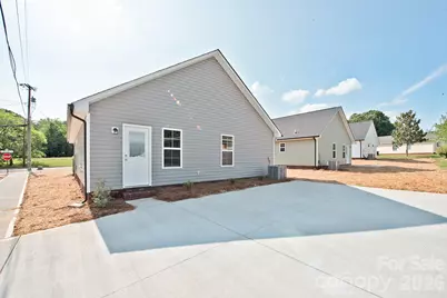 135 Beaver Street, Landis, NC 28088 - Photo 8