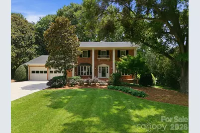 710 37th Avenue NE, Hickory, NC 28601 - Photo 1