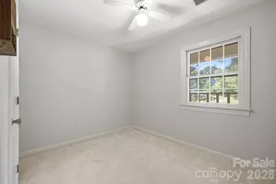 710 37th Avenue NE, Hickory, NC 28601 - Photo 38