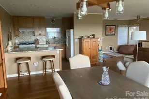 188 Holly Berry Ln, Hendersonville, NC 28739 - Photo 6