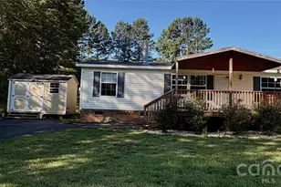 5422 Wrenn Dr, Catawba, NC 28037 - Photo 1