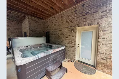 1448 Brookstone Drive, Hickory, NC 28602 - Photo 32