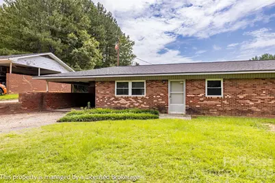 219 Roslyn Drive, Troy, NC 27371 - Photo 2