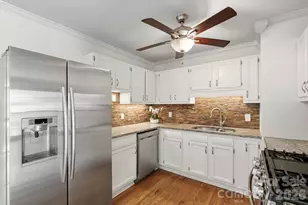62 First St, Asheville, NC 28803 - Photo 8