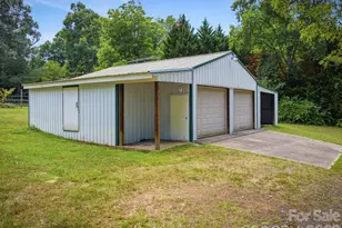 1809 Drexel Rd, Valdese, NC 28690 - Photo 10