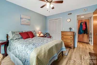 1325 4th Avenue W #C, Hendersonville, NC 28739 - Photo 26