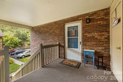 1325 4th Avenue W #C, Hendersonville, NC 28739 - Photo 4