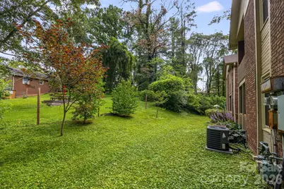 1325 4th Avenue W #C, Hendersonville, NC 28739 - Photo 36