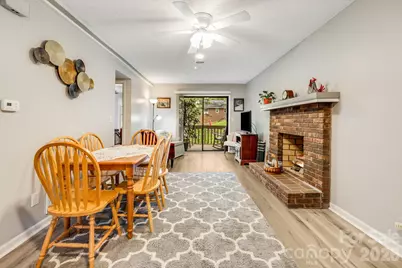 1325 4th Avenue W #C, Hendersonville, NC 28739 - Photo 6