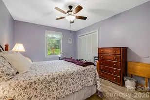 1325 4th Ave W, Hendersonville, NC 28739 - Photo 22