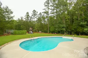 1150 Oak Trail Cir, Concord, NC 28025 - Photo 6
