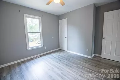 3142 Driftwood Drive #B, Charlotte, NC 28205 - Photo 12
