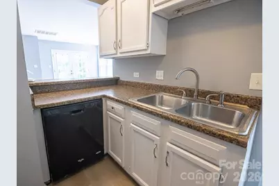 3142 Driftwood Drive #B, Charlotte, NC 28205 - Photo 10