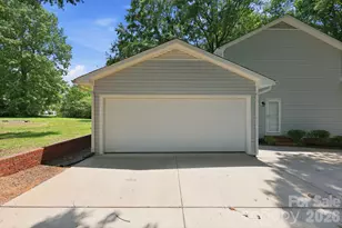 630 Timberlane Trail, Salisbury, NC 28147 - Photo 4