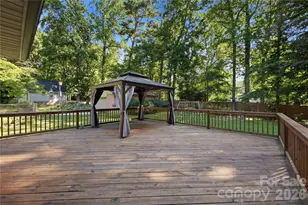 7008 Linda Lake Dr, Charlotte, NC 28215 - Photo 34