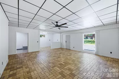 7008 Linda Lake Drive, Charlotte, NC 28215 - Photo 30