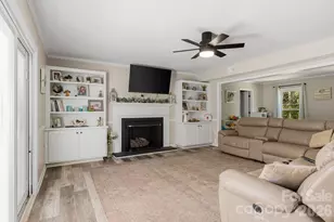 1171 37th Ave Dr NE, Hickory, NC 28601 - Photo 6