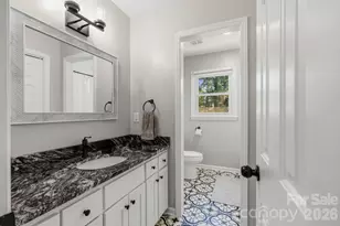 1171 37th Ave Dr NE, Hickory, NC 28601 - Photo 22