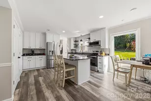 1171 37th Ave Dr NE, Hickory, NC 28601 - Photo 14