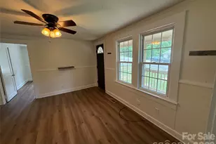 276 Kathy St, Marion, NC 28752 - Photo 6