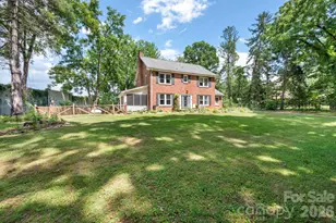 29 Chance Cove Ln, Asheville, NC 28806 - Photo 2