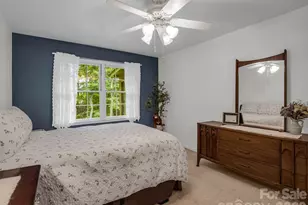 390 Mountain Laurel Dr, Columbus, NC 28722 - Photo 24