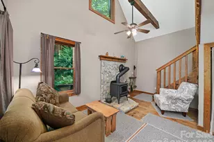 262 Little Pond Dr, Burnsville, NC 28714 - Photo 4