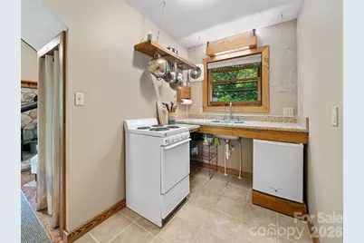 262 Little Pond Drive, Burnsville, NC 28714 - Photo 8