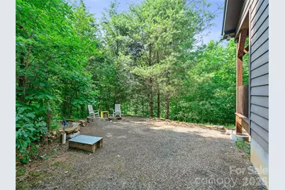 262 Little Pond Drive, Burnsville, NC 28714 - Photo 20