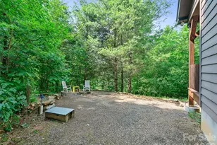 262 Little Pond Dr, Burnsville, NC 28714 - Photo 20