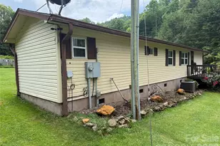 4126 & 4128 Pumpkintown Rd, Sylva, NC 28779 - Photo 26