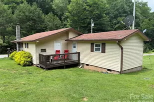 4126 & 4128 Pumpkintown Rd, Sylva, NC 28779 - Photo 2