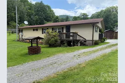 4126 & 4128 Pumpkintown Road, Sylva, NC 28779 - Photo 6