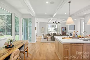 911 Colville Rd, Charlotte, NC 28207 - Photo 10
