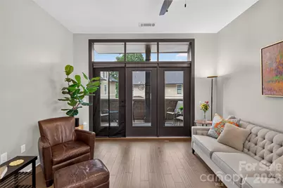 2401 Euclid Avenue #206, Charlotte, NC 28203 - Photo 8