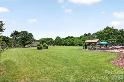 3231 Windrow Lane, Matthews, NC 28105 - Photo 38