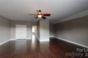 8517 Delamere Ln, Charlotte, NC 28269 - Photo 34