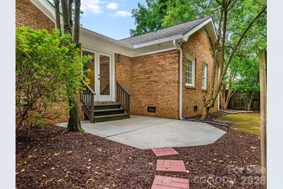5020 Glenbrier Drive, Charlotte, NC 28212 - Photo 22
