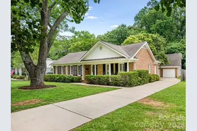 5020 Glenbrier Drive, Charlotte, NC 28212 - Photo 2