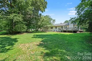 1203 Flintshire Dr, Albemarle, NC 28001 - Photo 28