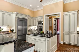 150 Rainbow View Dr, Fletcher, NC 28732 - Photo 20