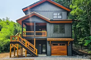 505 S Oconeechee Ave, Black Mountain, NC 28711 - Photo 1